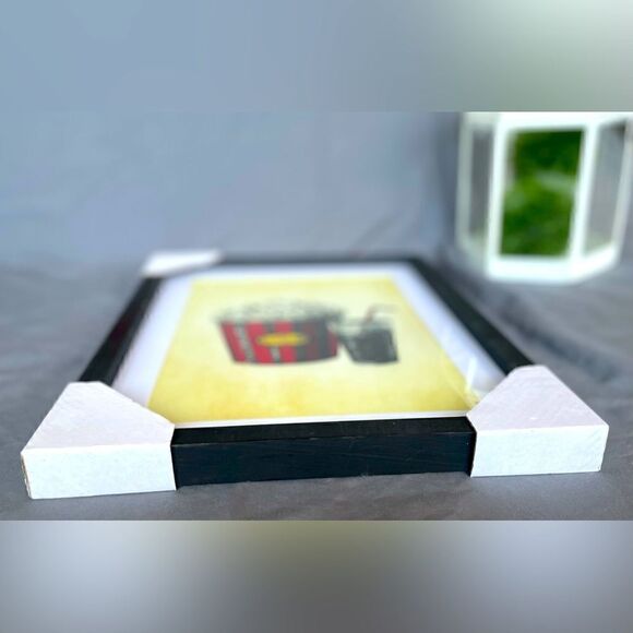 NEW! Movie Popcorn & Soda Framed Wood Wall Art in Multi-Color NWT - Picture 4 of 8